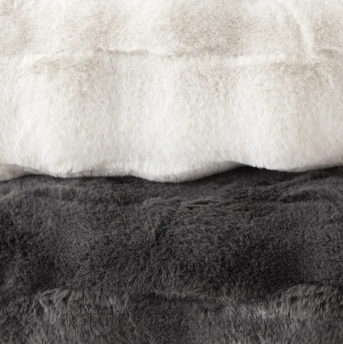 Vivienne Faux Fur Throw