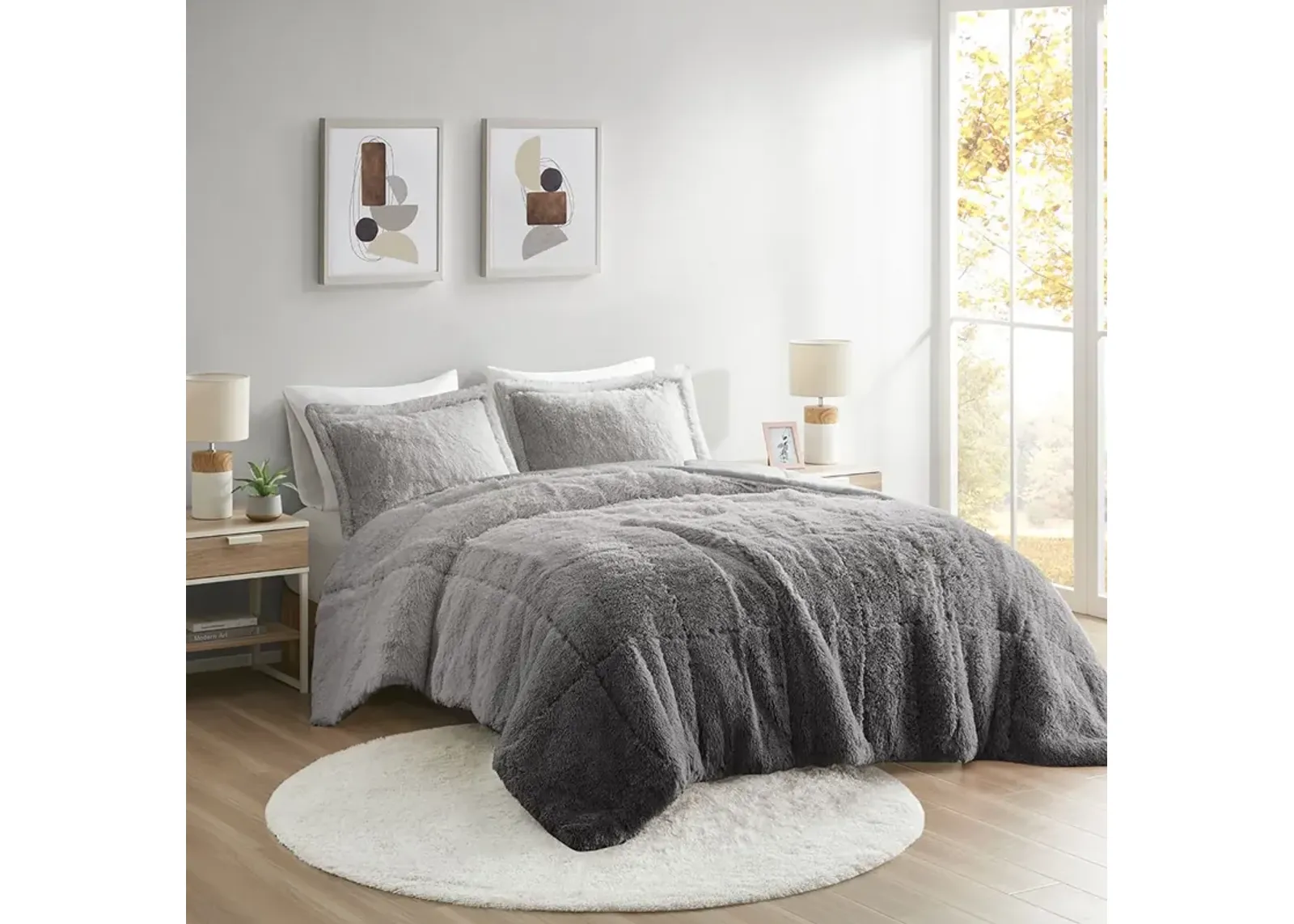 Intelligent Design Brielle Grey Ombre Shaggy Long Fur Comforter Mini Set