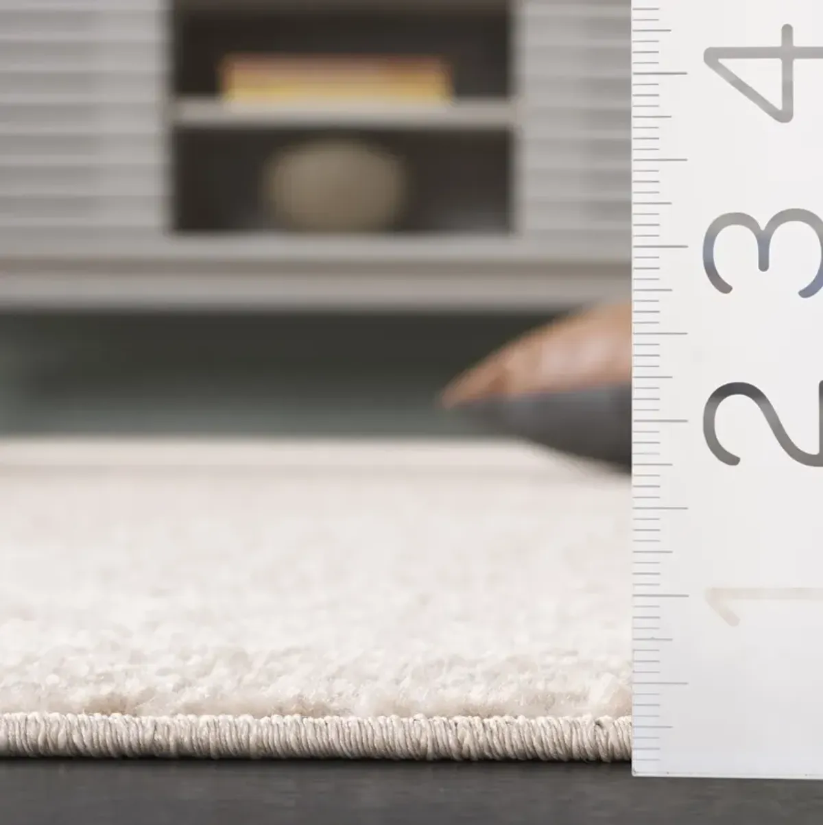 STELLA 112 BEIGE  5'-3' x 7'-6' Medium Rectangle Rug