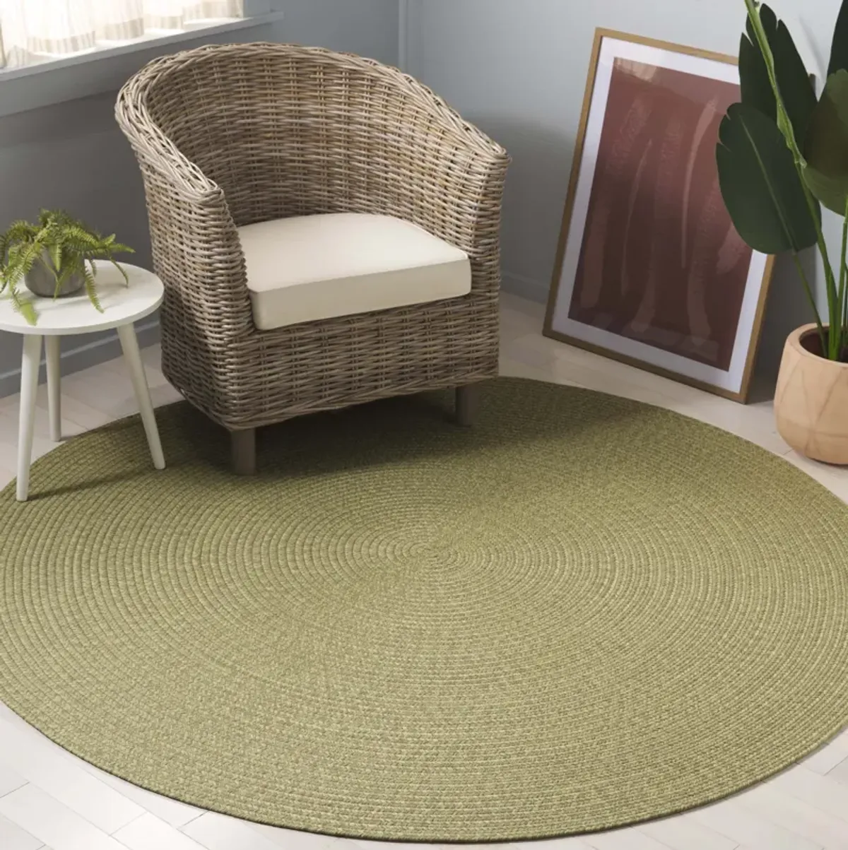 BRAIDED Hand Woven 6' x 6' Round area rug