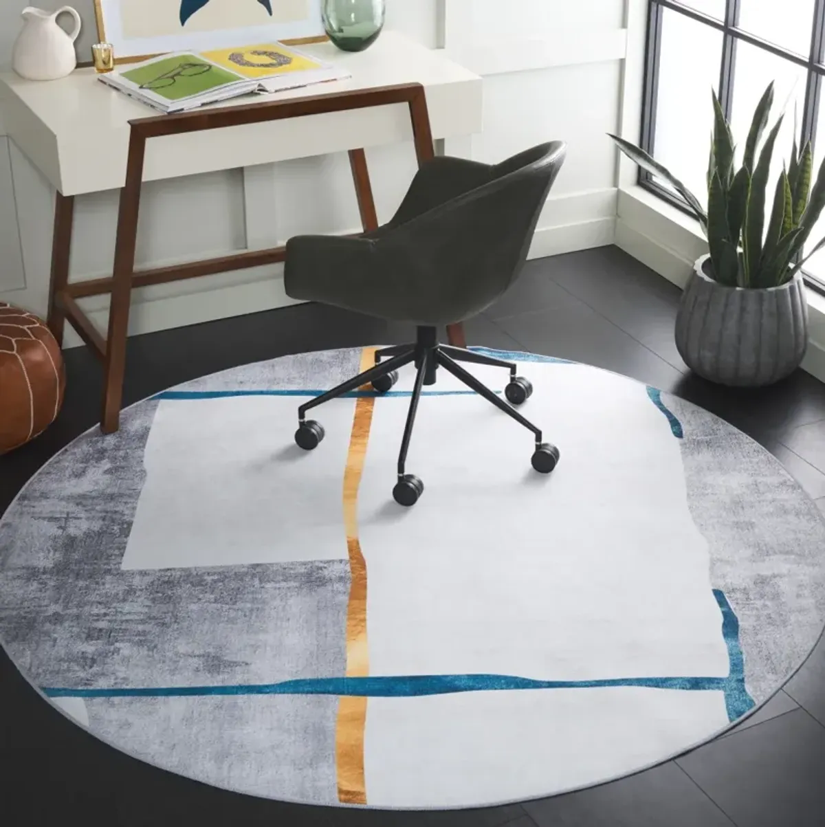 MALIBU 820 GREY  6' x 6' Round Round Rug