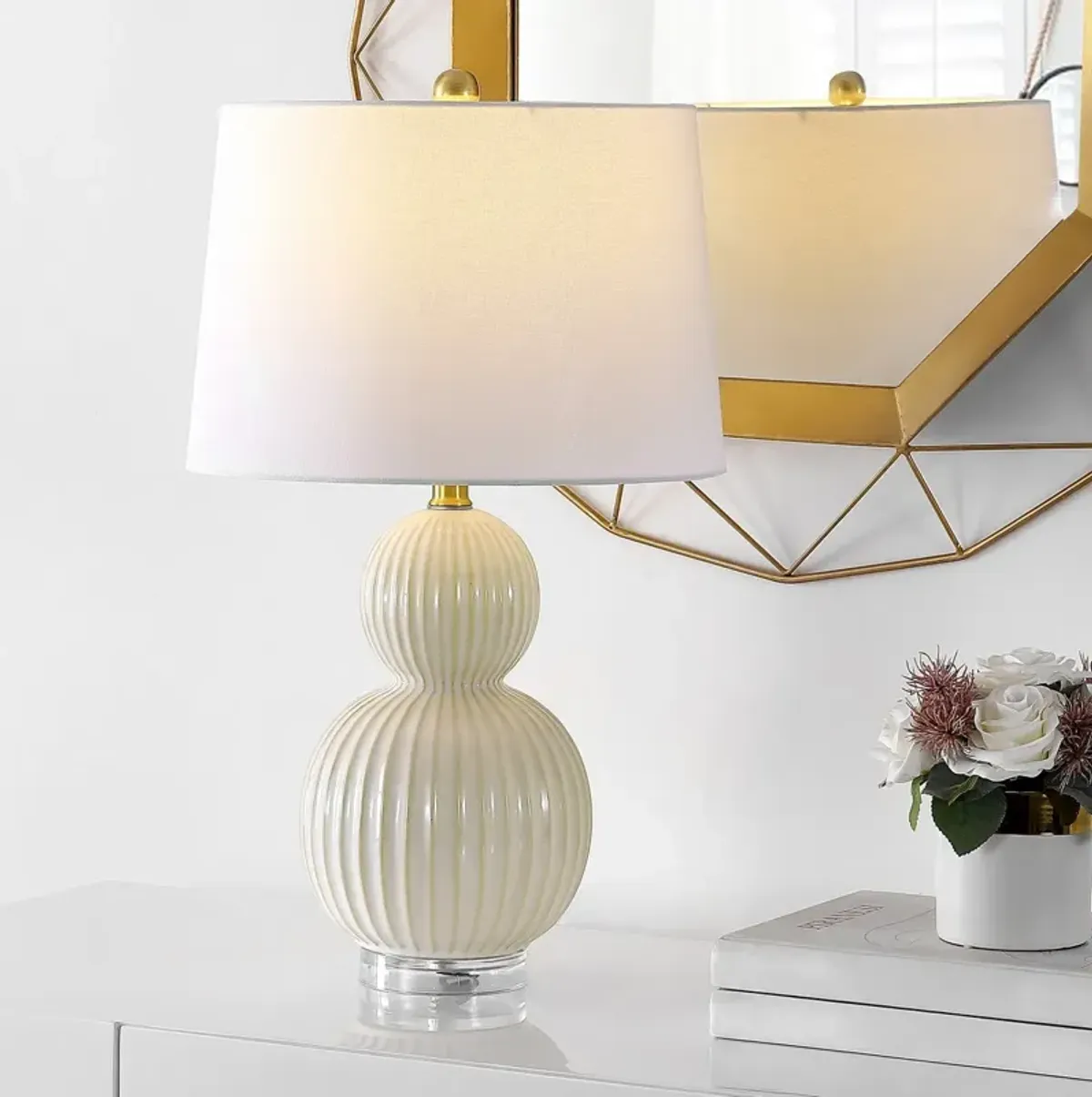 Zarren Table Lamp