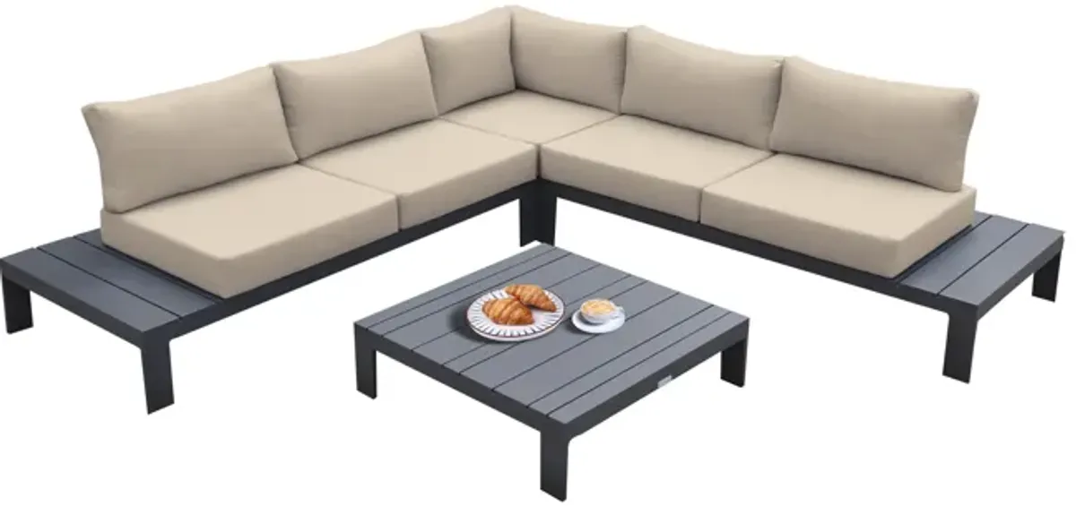 Razor 4-Piece  Outdoor Sectional Set 