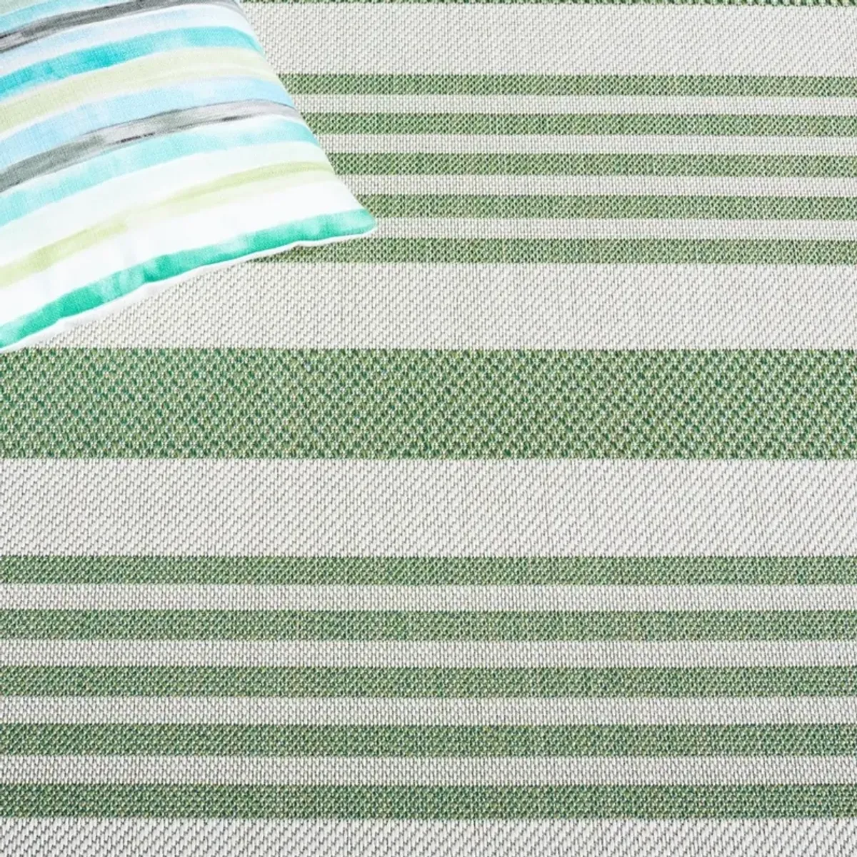 BERMUDA 828 Green 2' X 8' Runner Rug