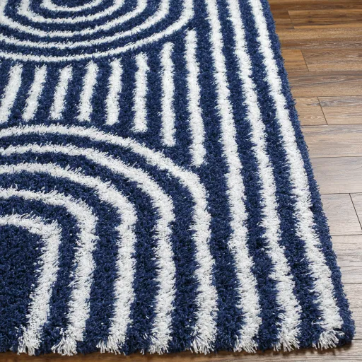 Urban Shag USG-2317 5'3" x 7'3" Machine Woven Rug