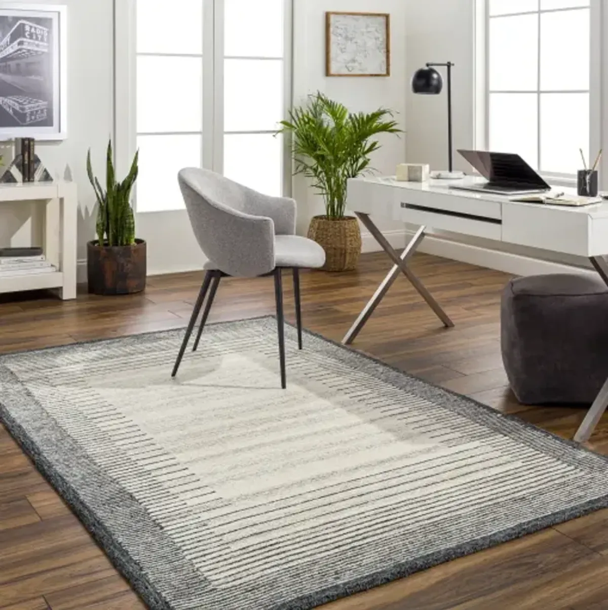 Granada GND-2341 8'10" x 12' Hand Made Rug