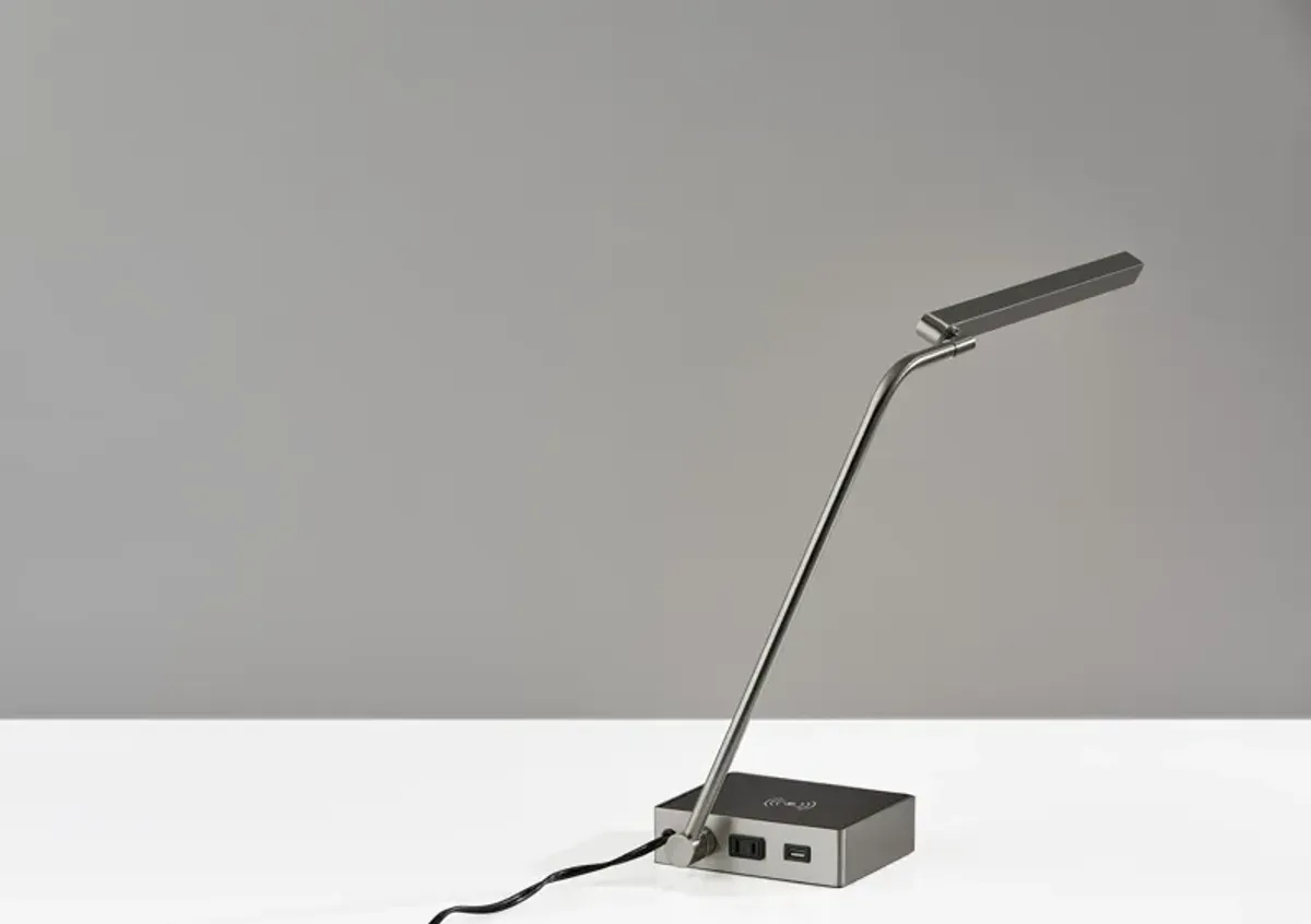 Sawyer LED AdessoCharge Wireless Charging Desk Lamp