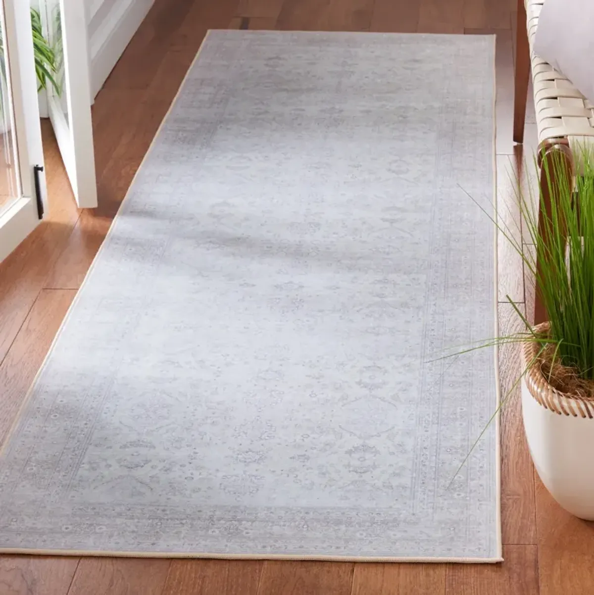 TUCSON 199 M/W S/R BEIGE  2'-6' x 14' Runner Rug