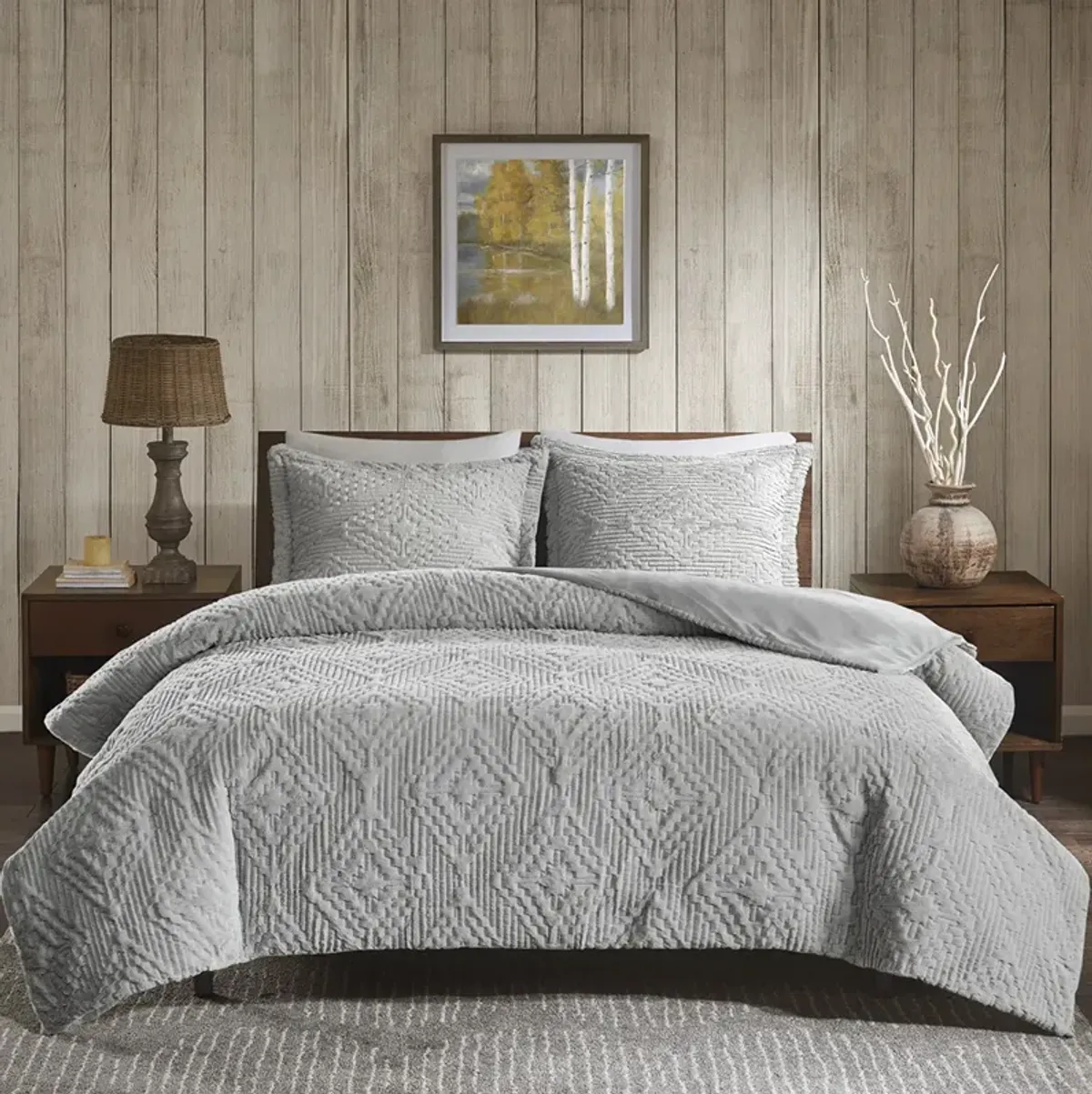 Woolrich Teton Grey Embroidered Plush Quilt Set