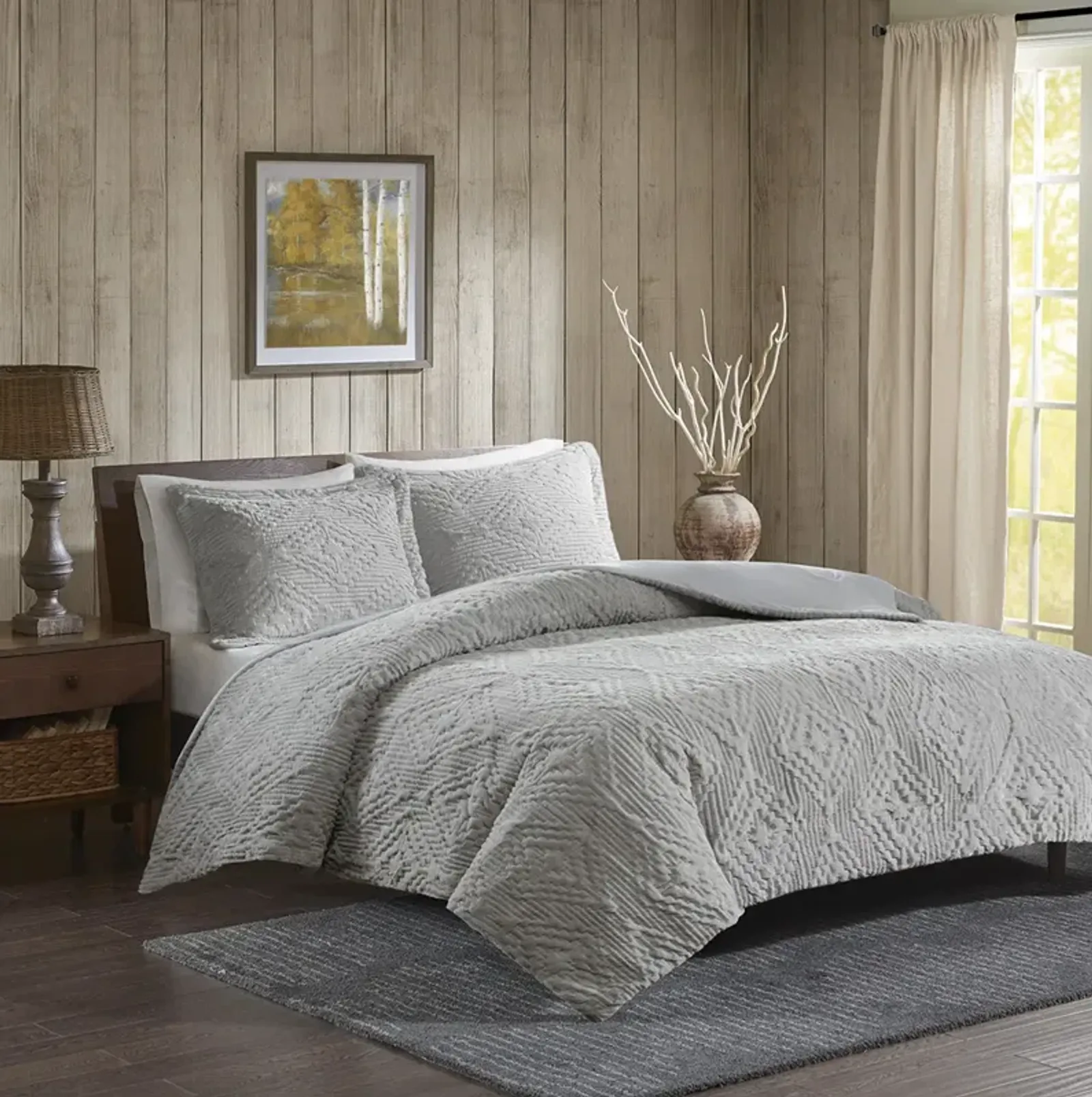 Woolrich Teton Grey Embroidered Plush Quilt Set