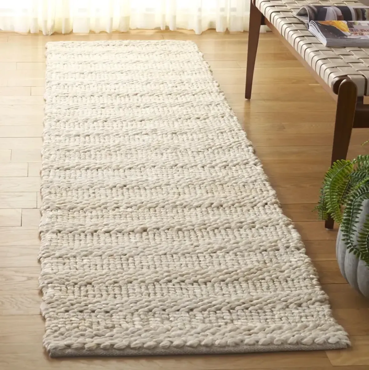 NATURAL FIBER 477 BLEACH 2'-3' x 9' Runner Rug