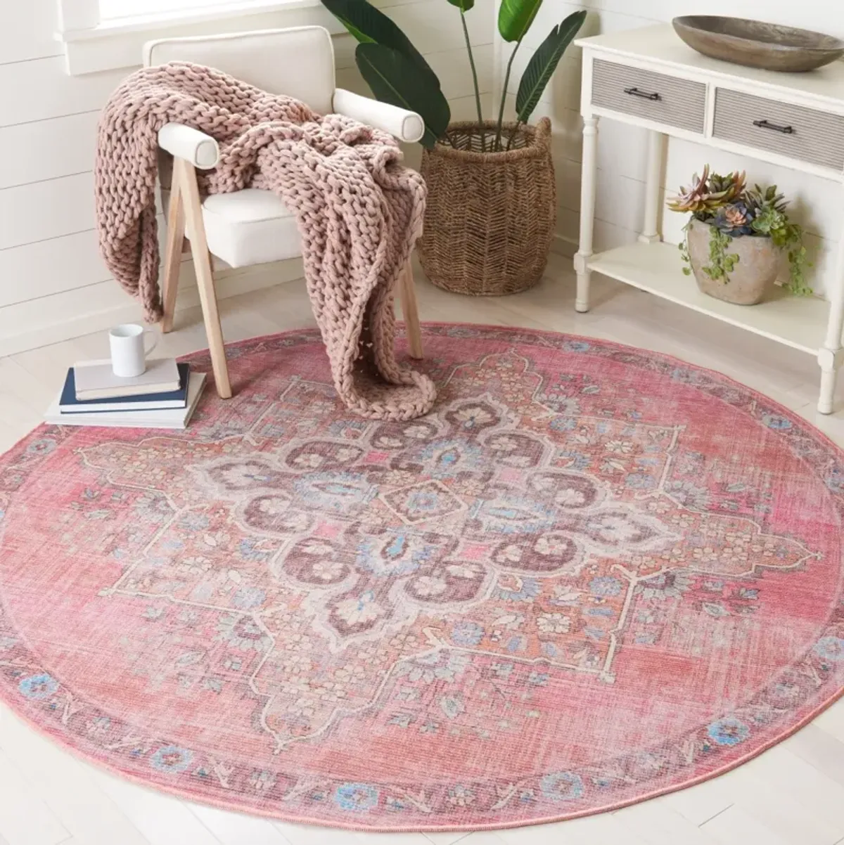 SERAPI 580 PINK  5'-3' x 5'-3' Round Round Rug