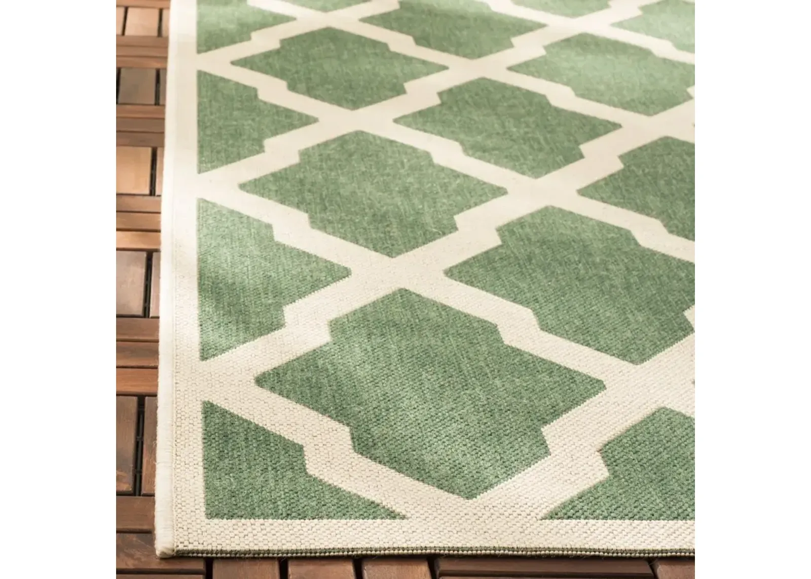 BEACH HOUSE 122 Green 2'-2' X 8' Runner Rug