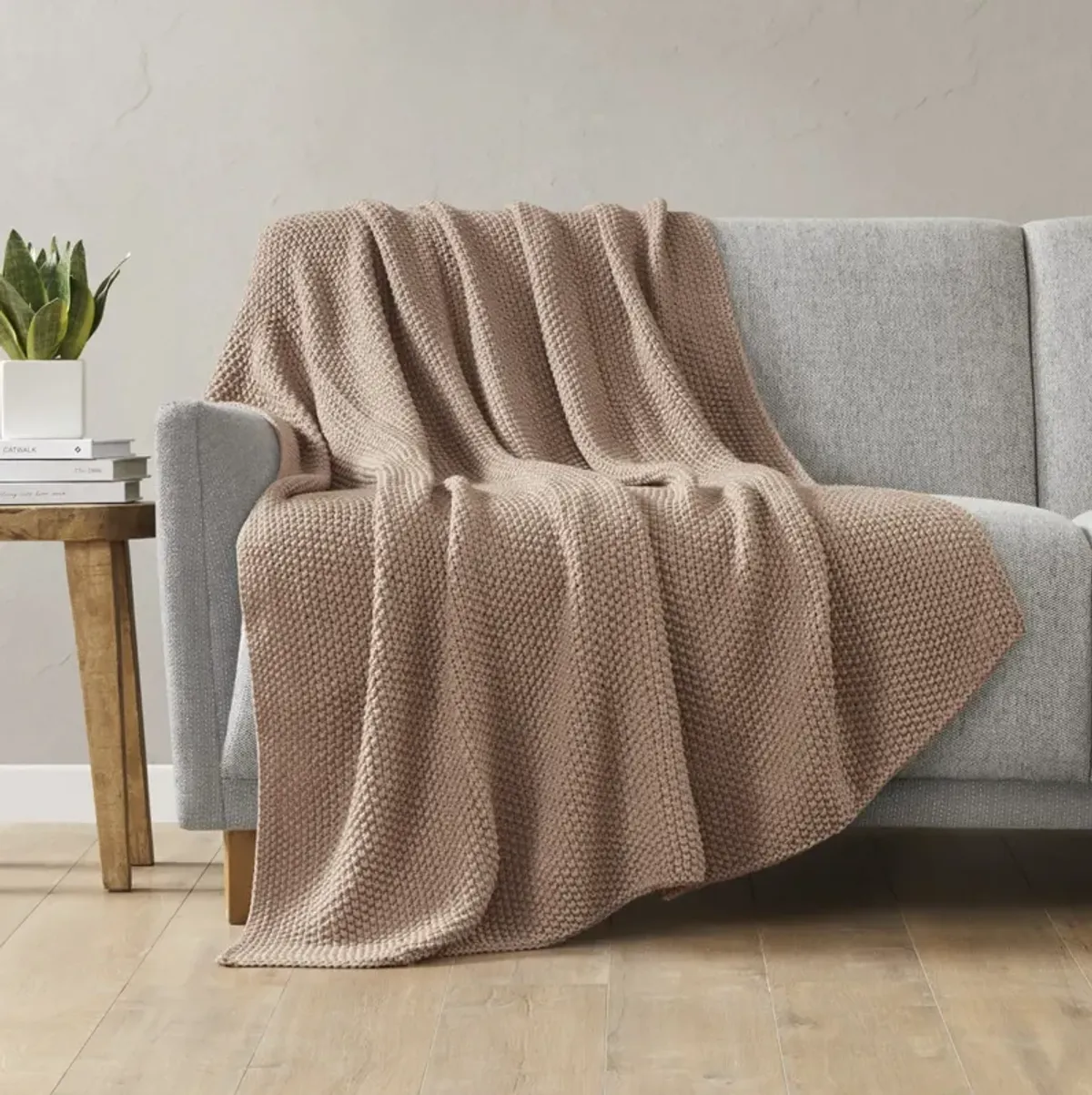 Bree Knit Throw