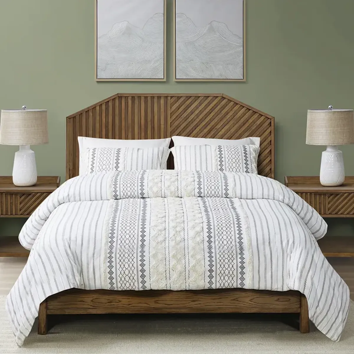 INK+IVY Sunset Cliff Brown Wood Queen Bed