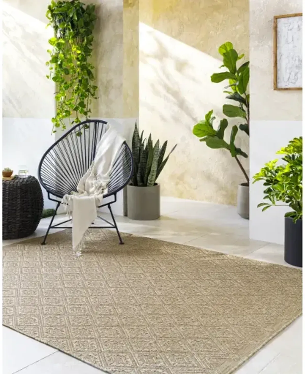 Sandra SDR-2317 7'10" x 10' Machine Woven Rug