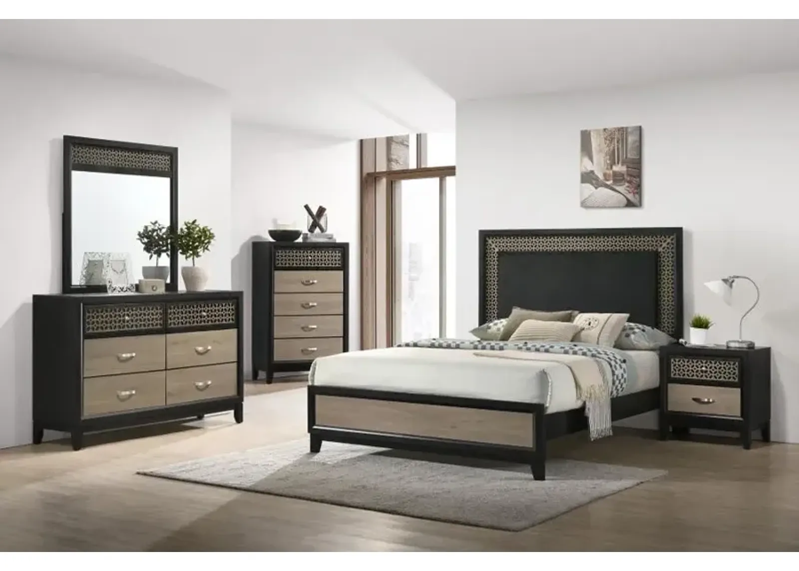 Valencia 5-piece Queen Bedroom Set Light Brown and Black