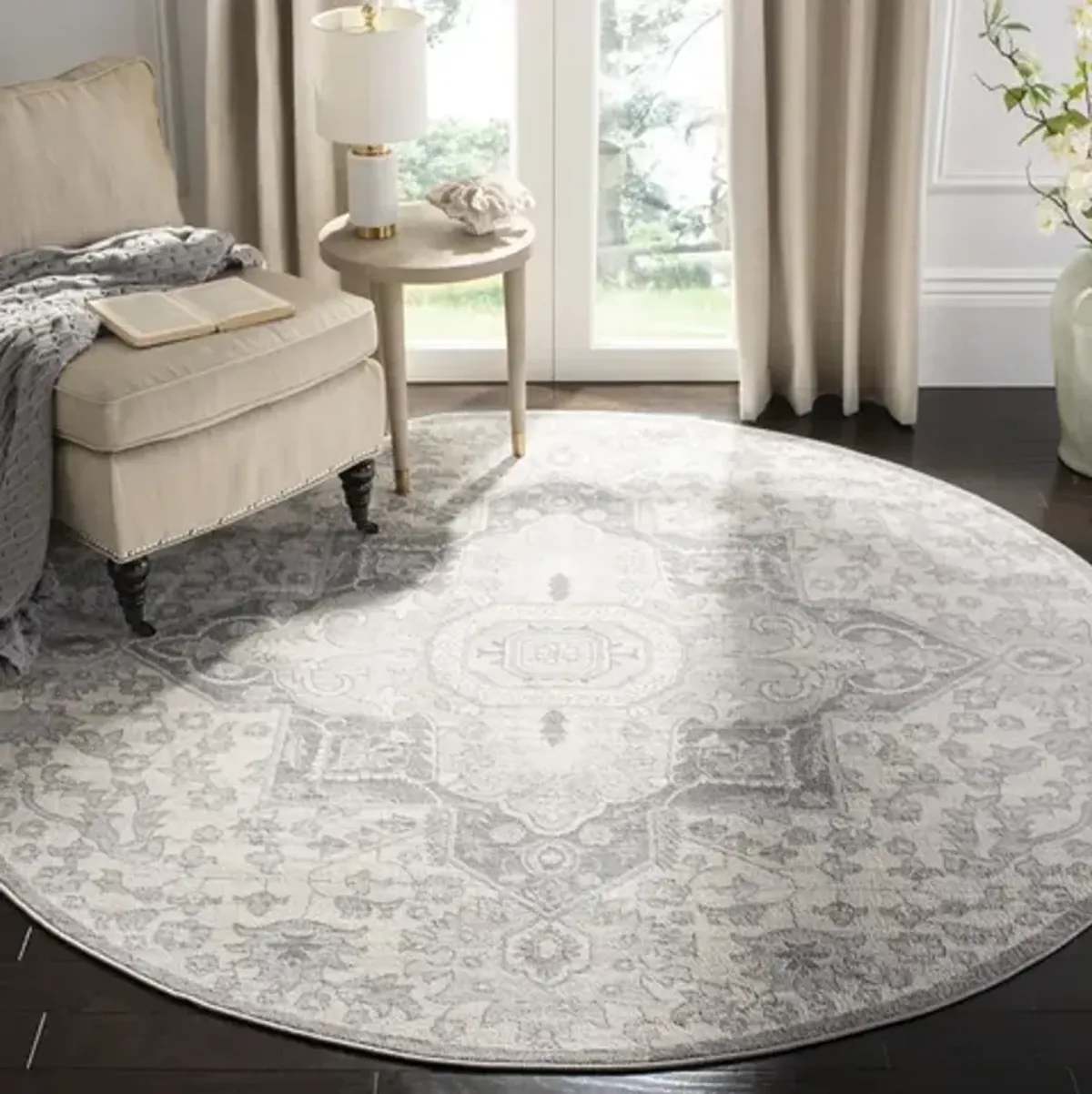 Brentwood 816 Grey / Cream 3' X 3' Round Round Powerloomed Rug