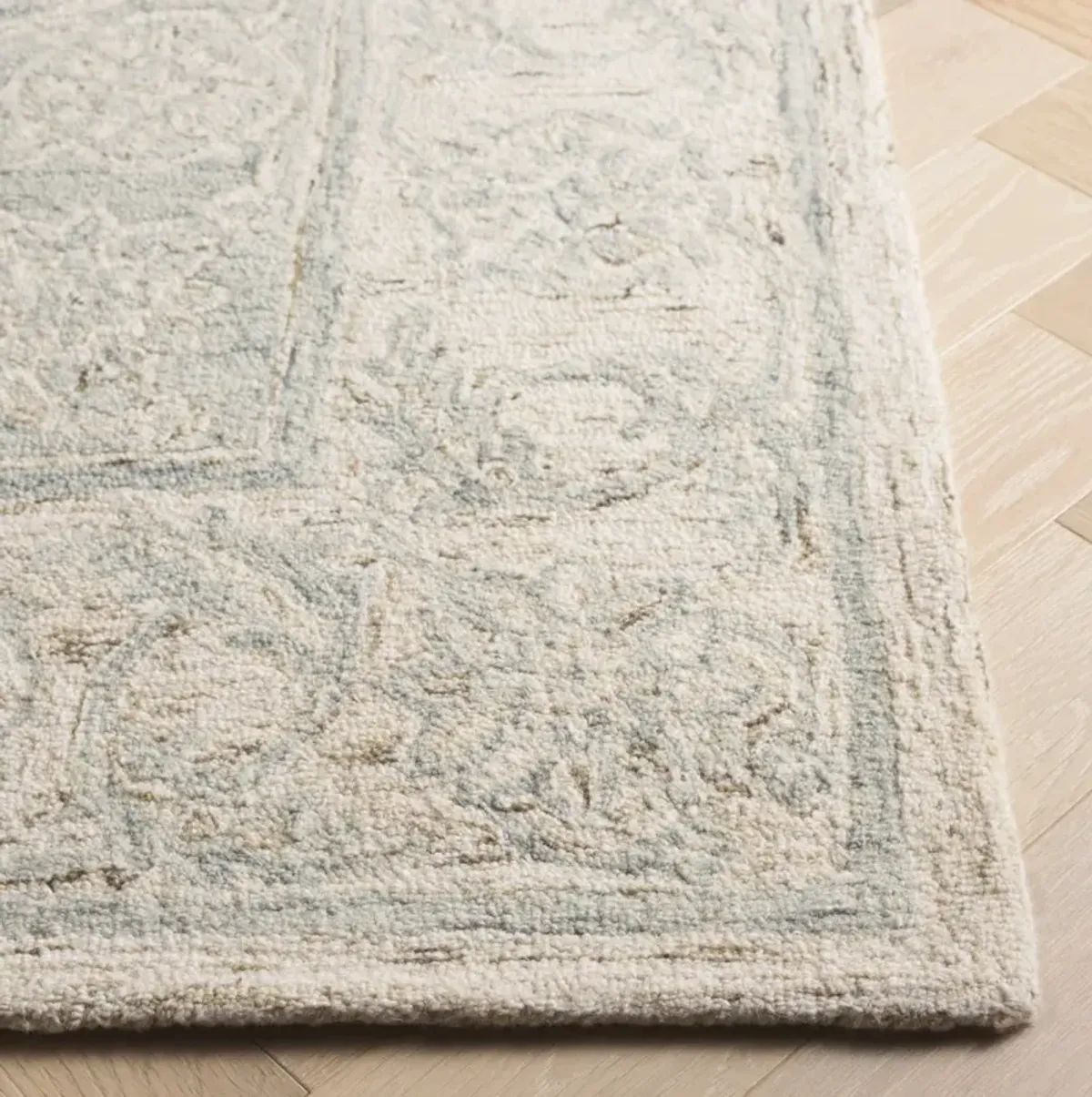 MICRO-LOOP 925 LIGHT BLUE  2'-3' x 8' Runner Rug