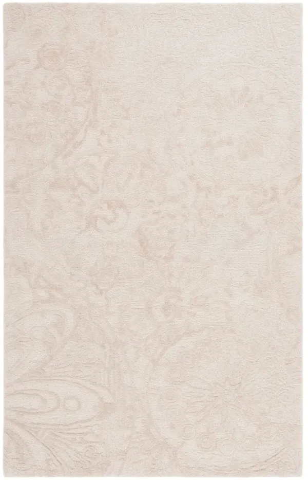 ABSTRACT Hand Tufted 5' x 8' area rug