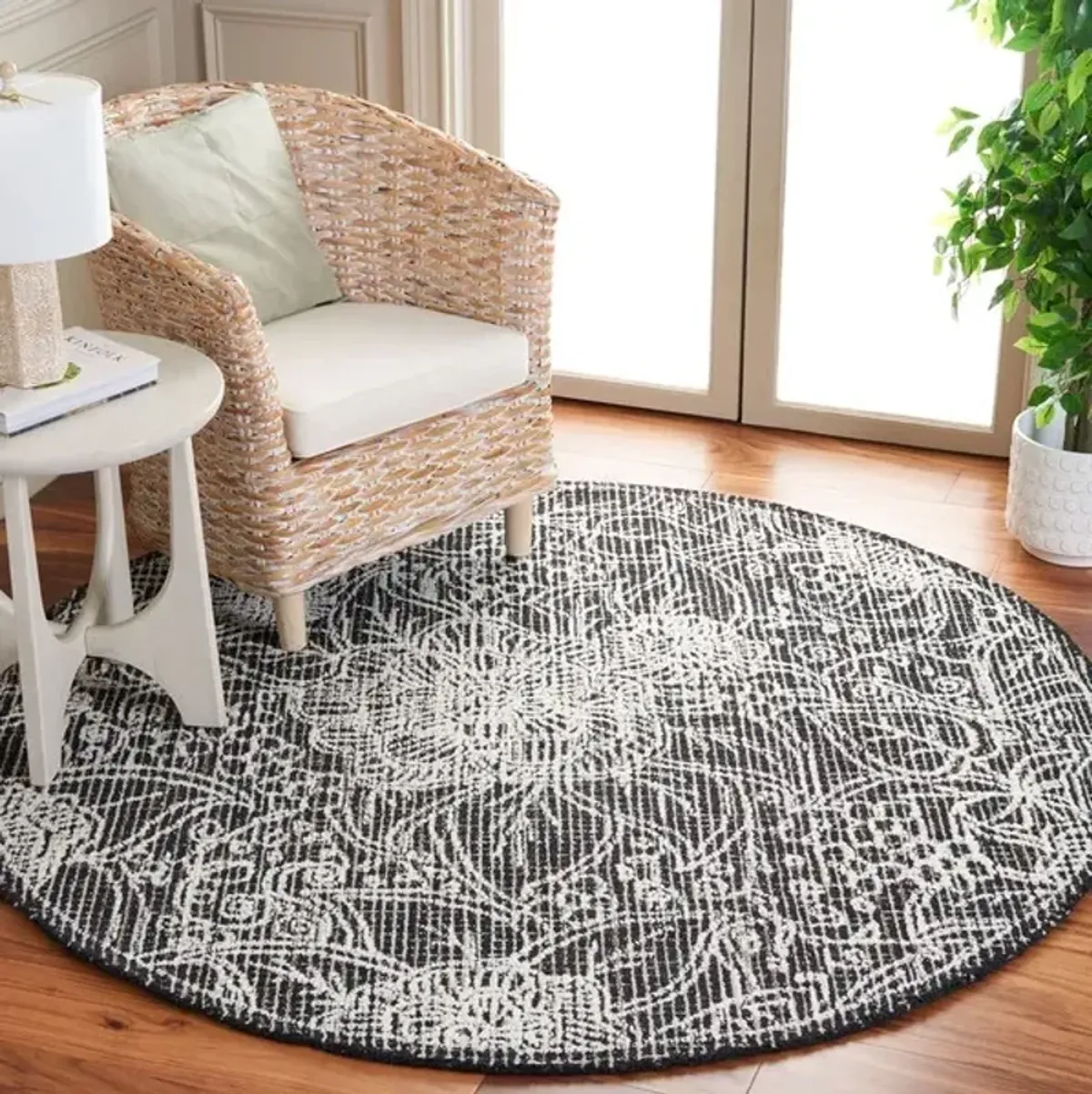 EBONY 114 Black  6' X 6' Round Round Rug