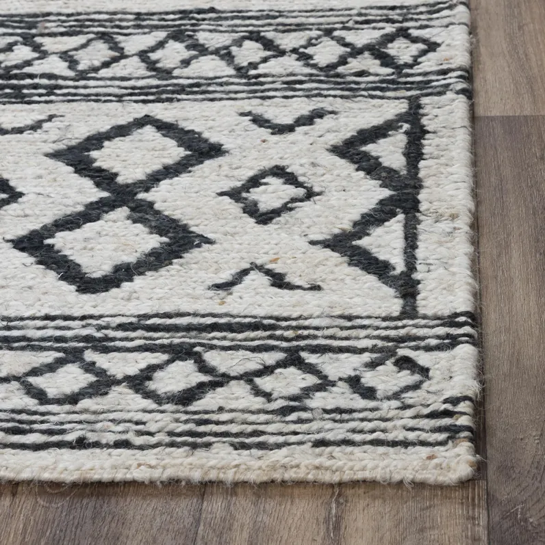 Bengal Beige/Black  Jute 5' x 7'6" Rectangle Rug