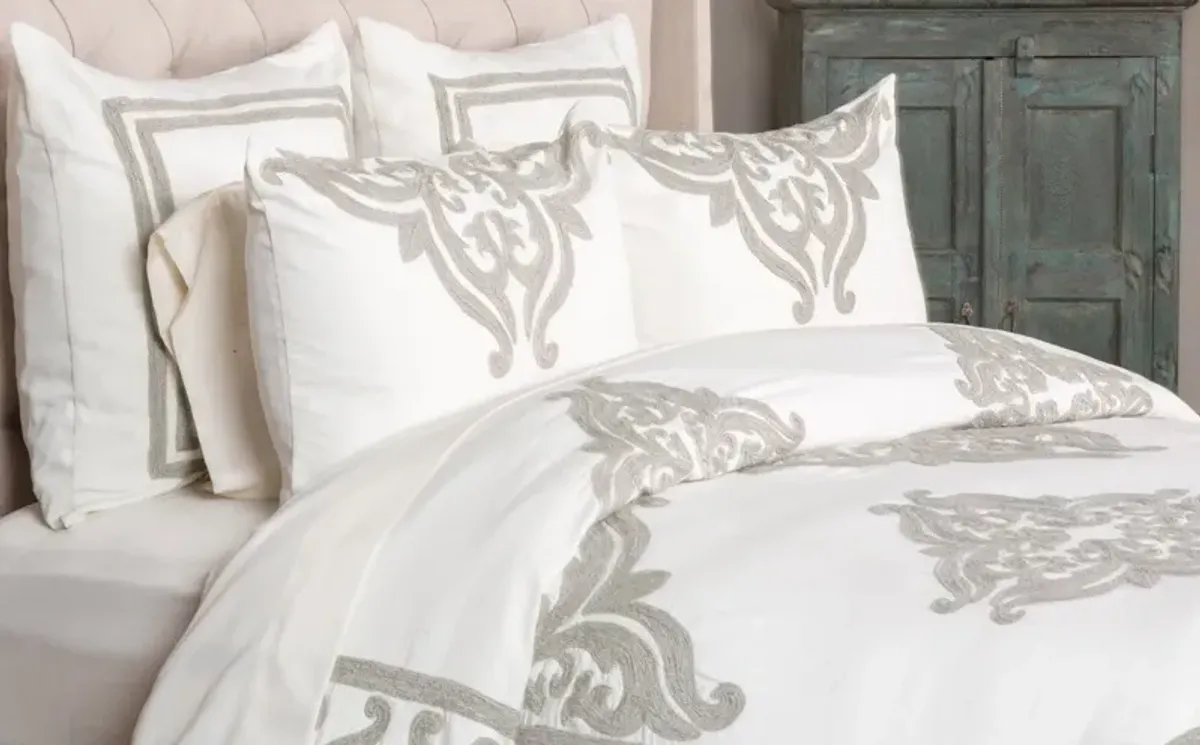 Patrina Ivory Queen Duvet 92x90