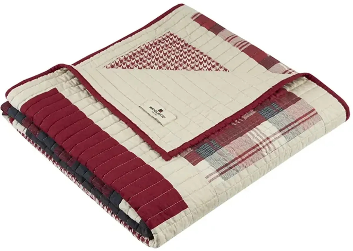 Woolrich Huntington Red Quilted Throw