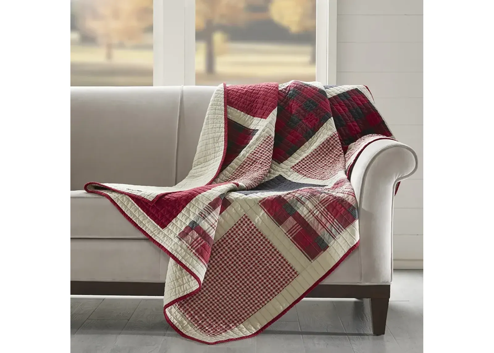 Woolrich Huntington Red Quilted Throw