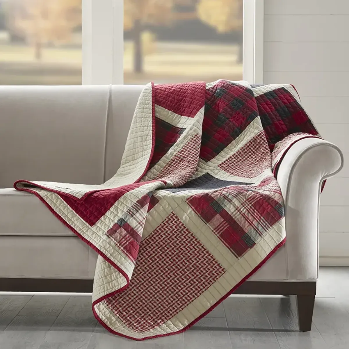 Woolrich Huntington Red Quilted Throw