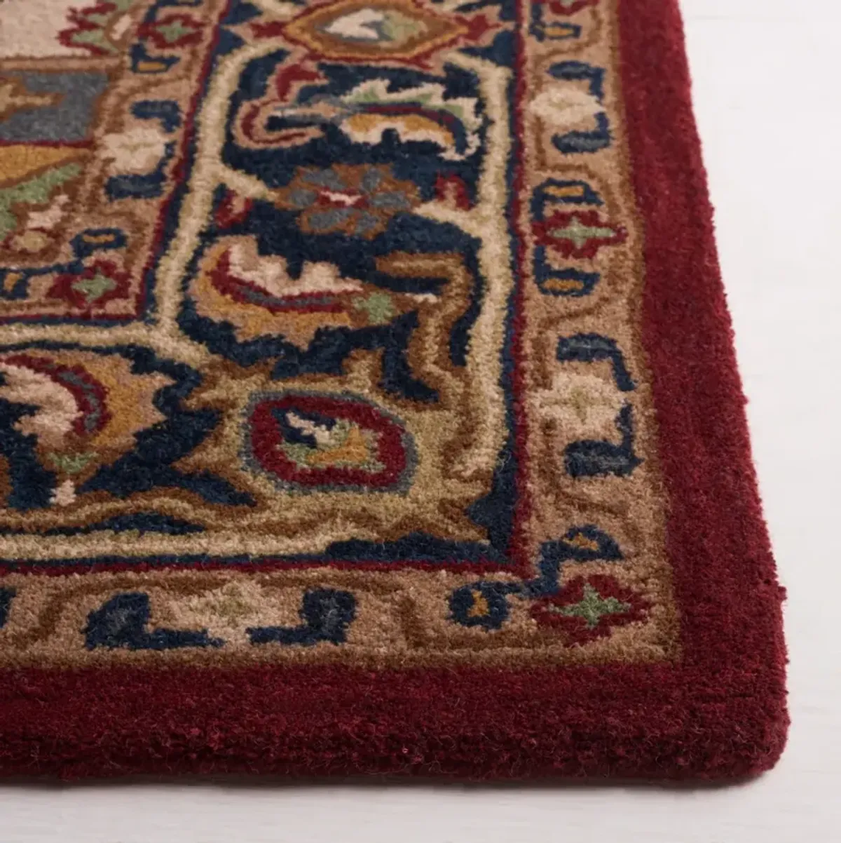 HERITAGE 225 RED  2'-3' x 8' Runner Rug