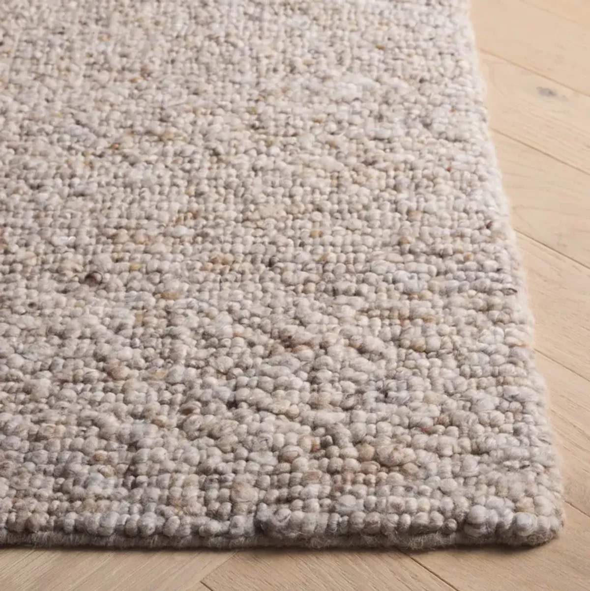 NATURA 257 BEIGE 2'-3' x 8' Runner Rug