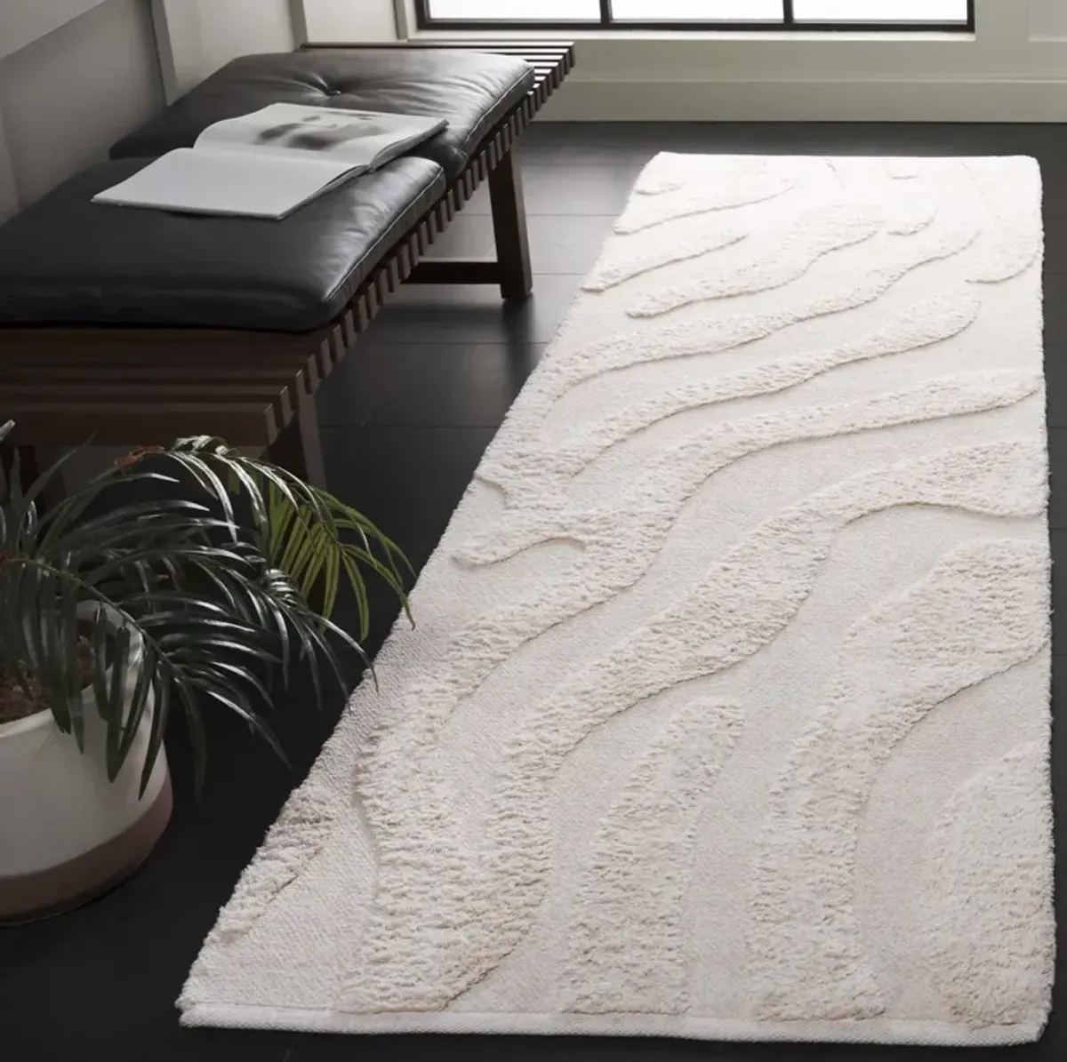 EASY CARE 219 IVORY 2'-3' x 8' Runner Rug