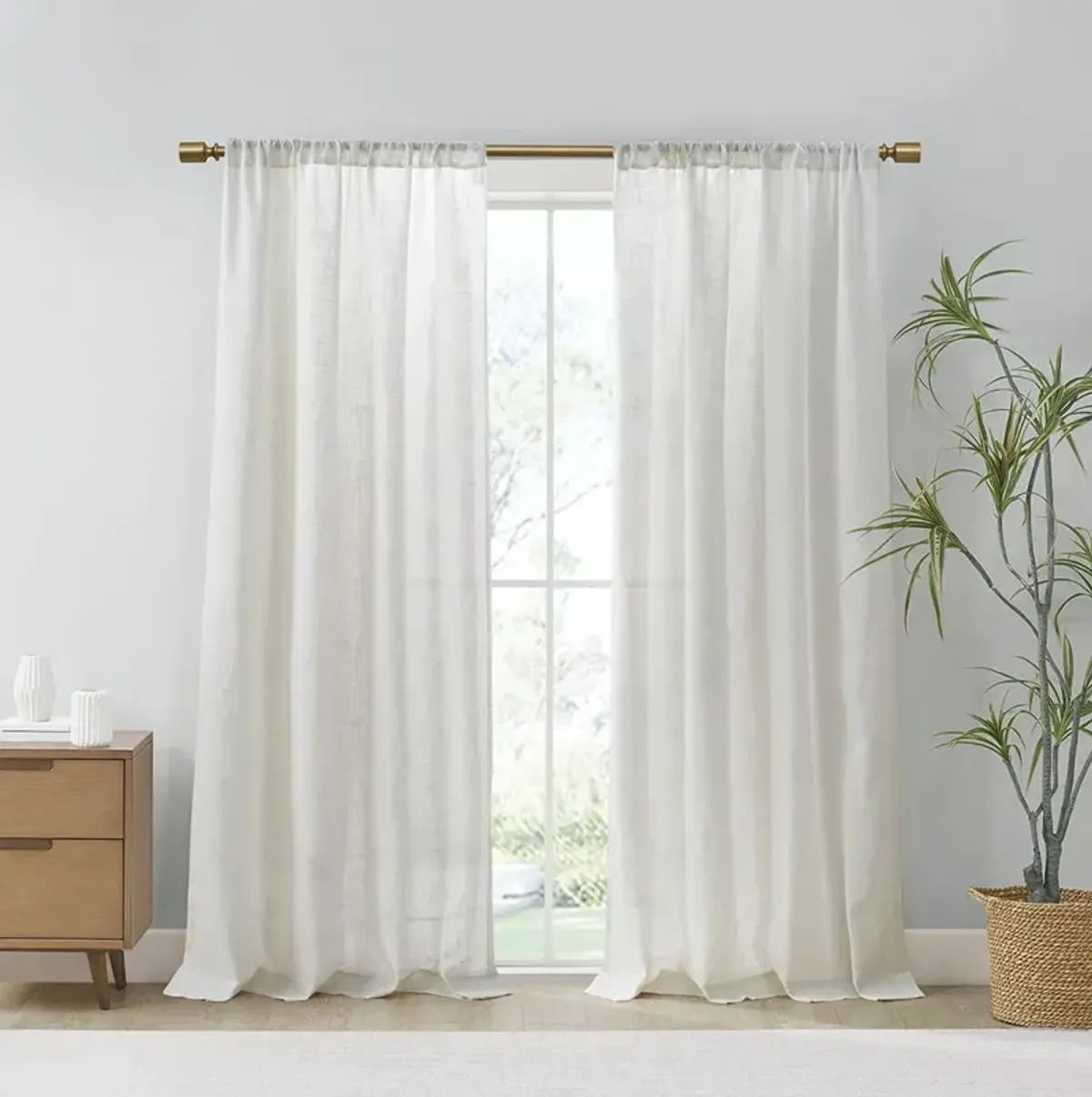 Madison Park Kyler White Linen Blend Light Filtering Curtain Panel Pair