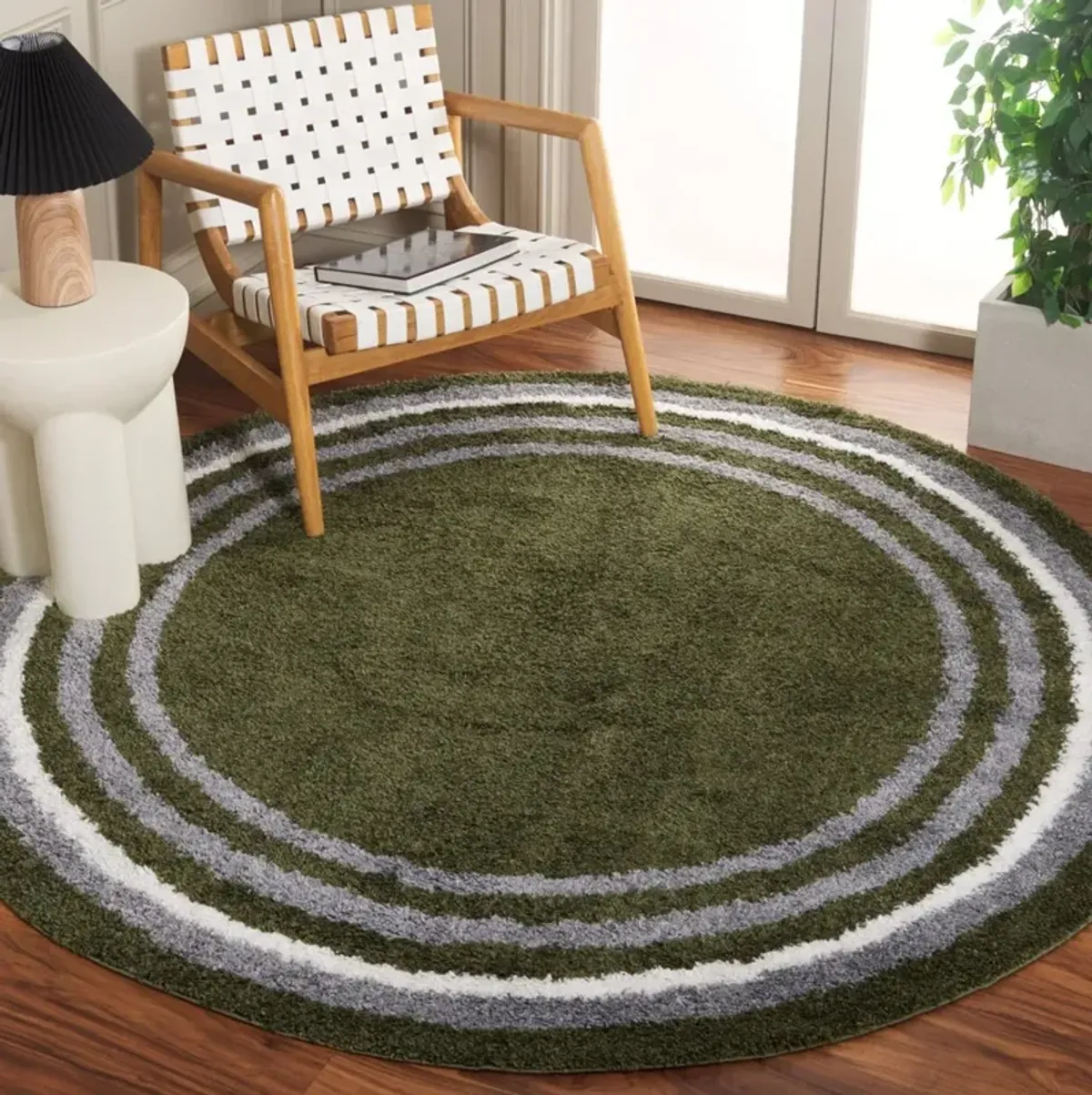 BORDER & STRIPE SHAG 251 Green 6'-7' X 6'-7' Round Round Rug