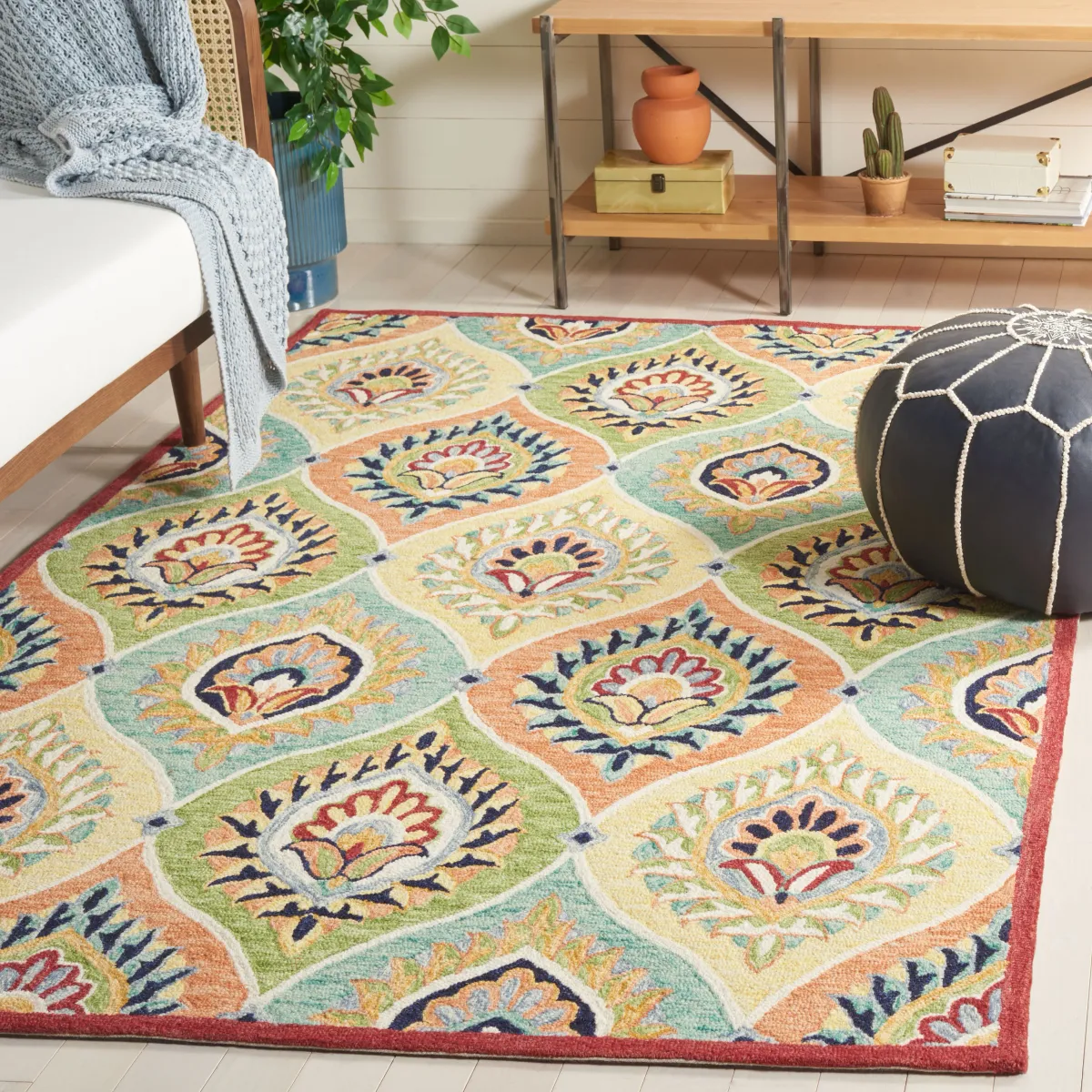 HERITAGE Hand Tufted 5' x 8' area rug