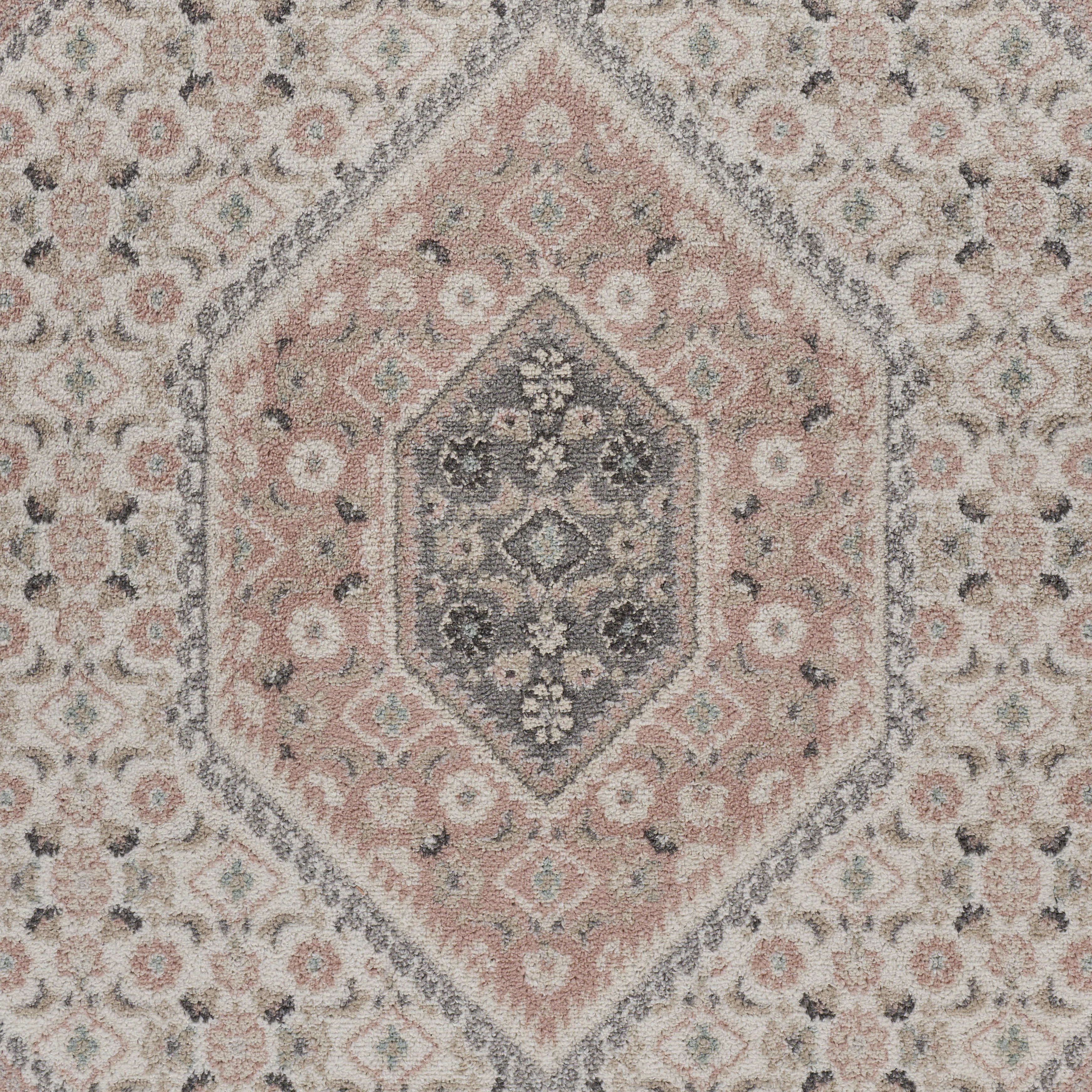 Dusky Ivory/ Blush Oriental Floral Medallion Indoor Area Rug 5'2" x 7'2"