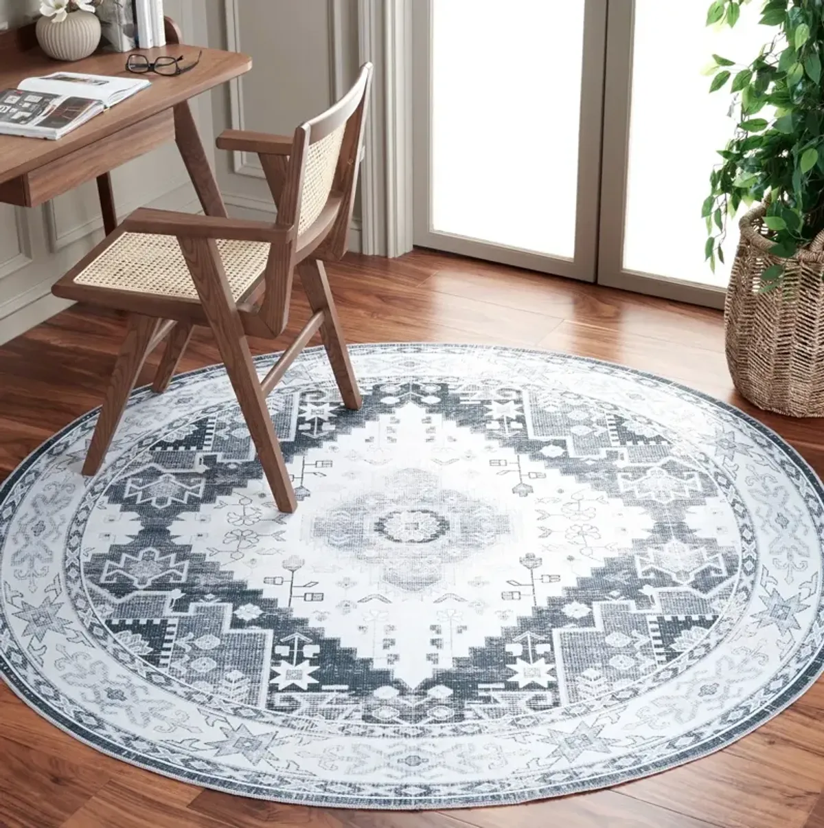 ARIZONA 107 Green 6' X 6' Round Round Rug