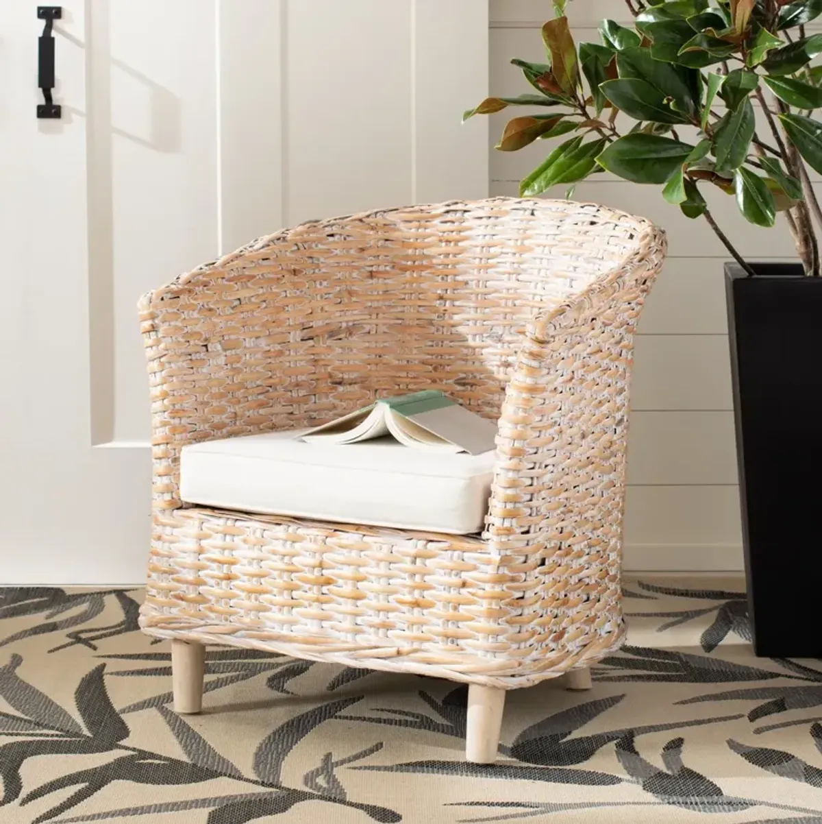 OMNI RATTAN BARREL CHAIR 