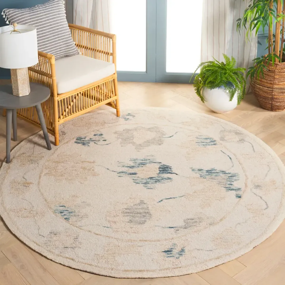 ABSTRACT Hand Tufted 6' x 6' Round area rug