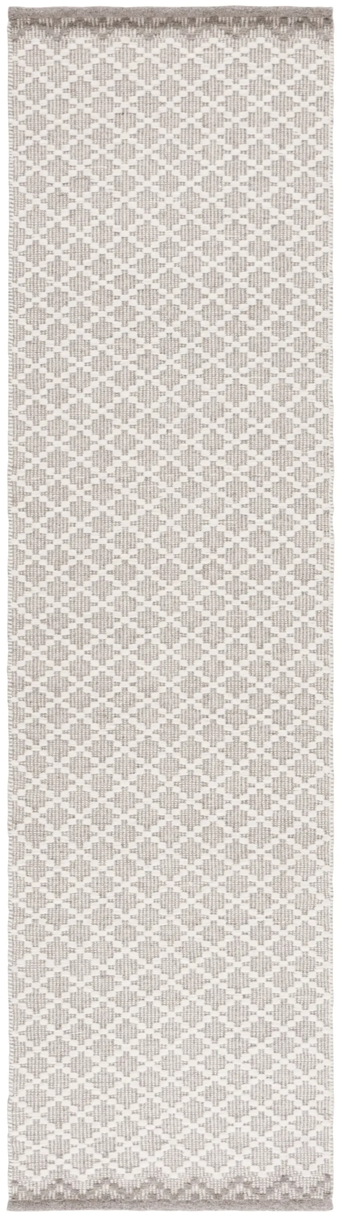 VERMONT 908 GREY  2'-3' x 9' Runner Rug