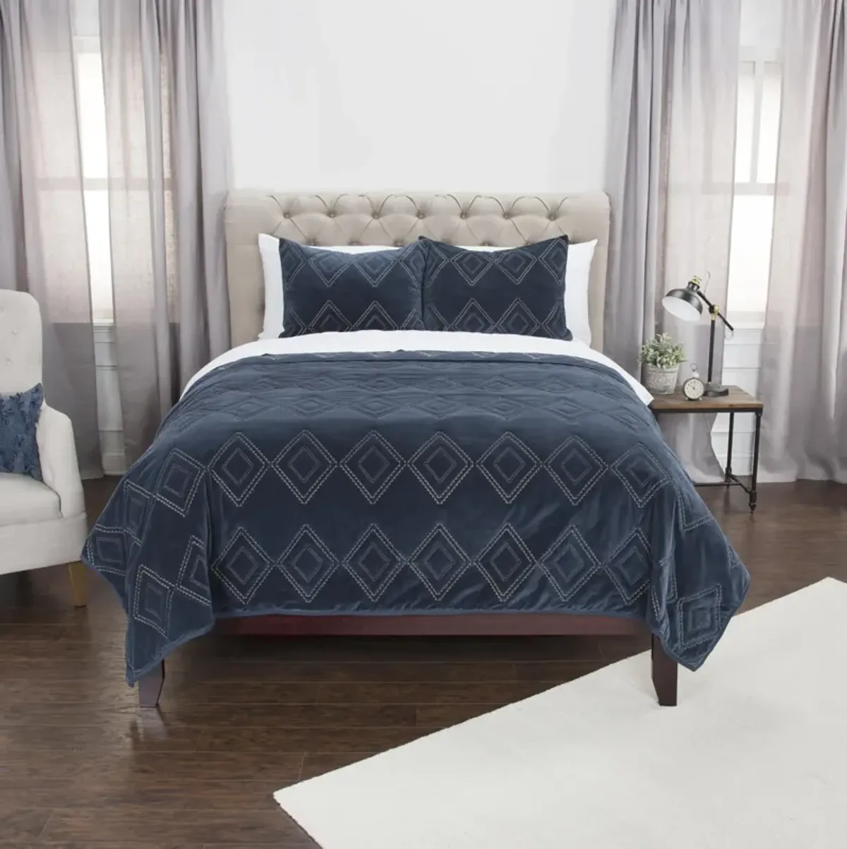 Auden Queen Diamond Blue Quilt