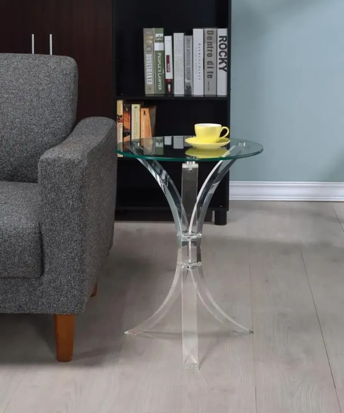 Laning Round Accent Table Clear