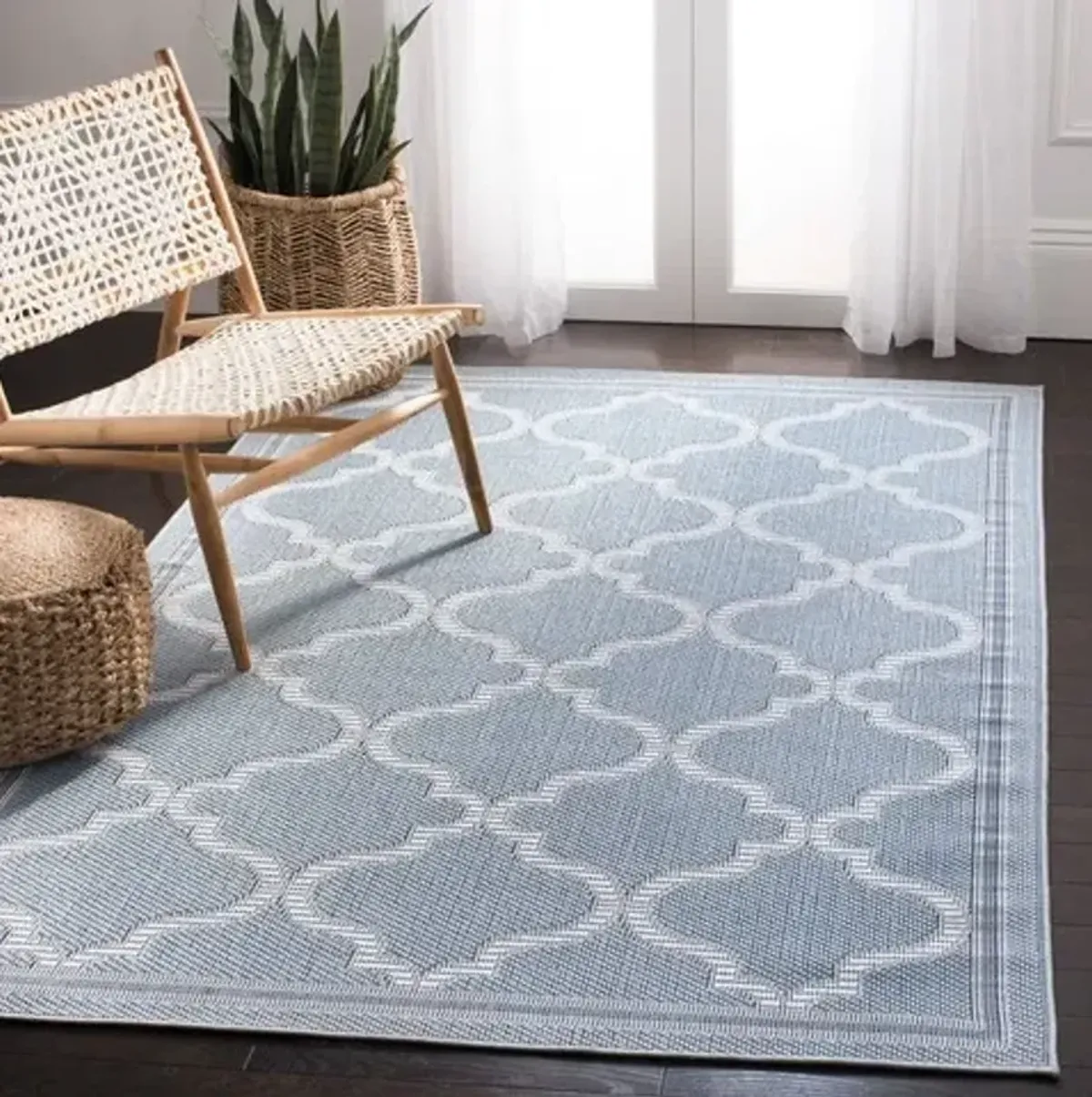 Safavieh BERMUDA 800 Collection BMU810M-9 Light Blue / Ivory 9' X 12'