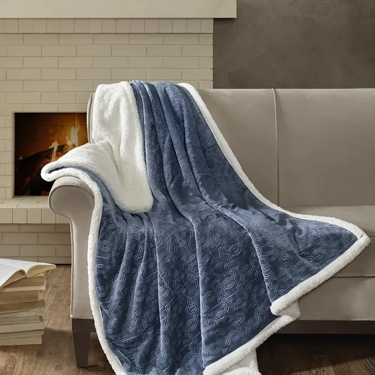 Madison Park Elma Blue Oversized Textured Plush Throw