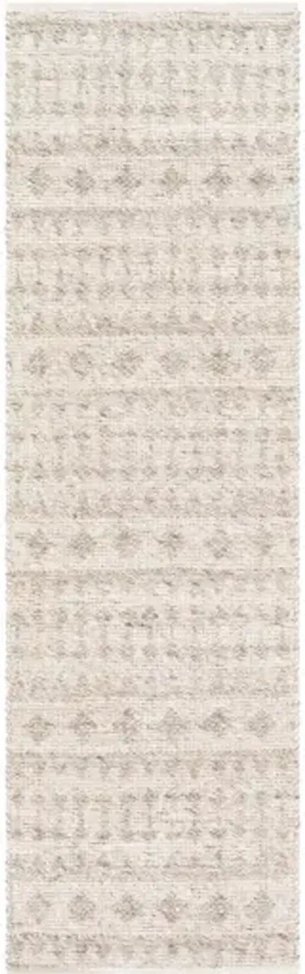 Ingrid 2'6" x 8' Rug