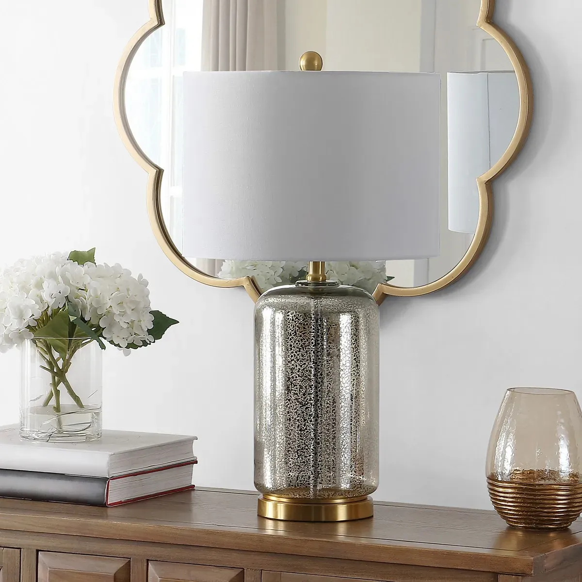 NOVAH GLASS TABLE LAMP 