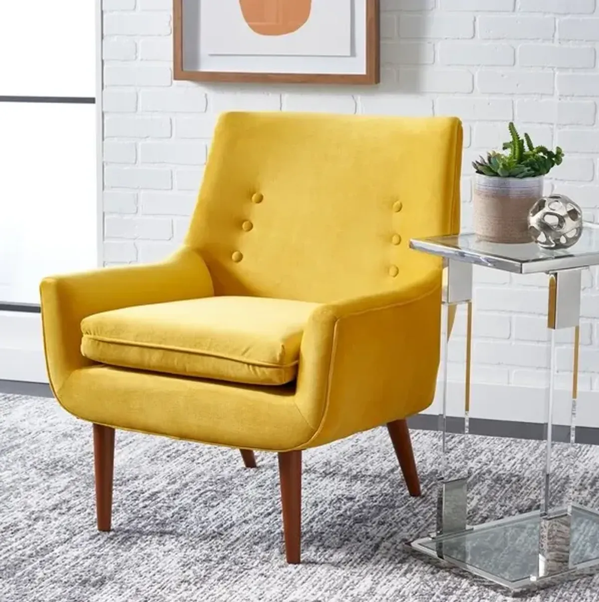 AMINA ACCENT CHAIR