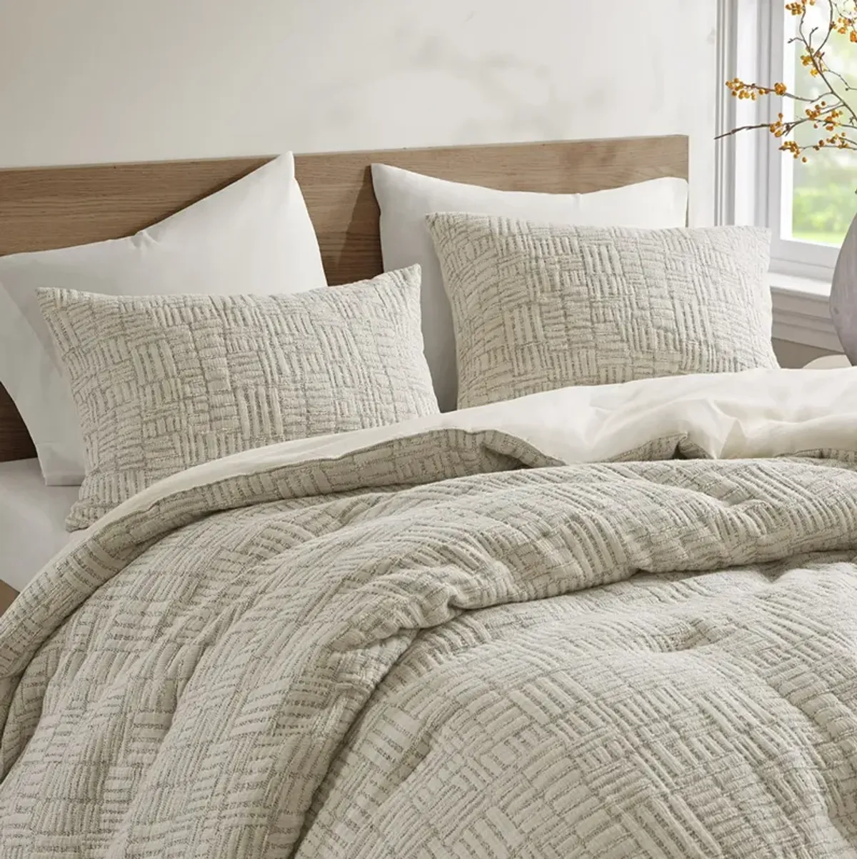 Oversized Cotton Matelasse Comforter Set