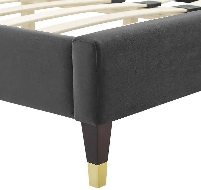 Gwyneth Tufted Performance Velvet Queen Platform Bed